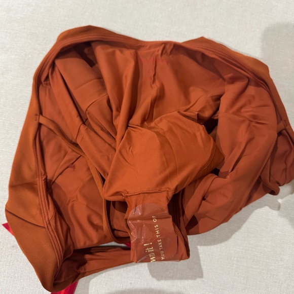 left on friday weekender suit in bronze (brown) - Picture 3 of 6